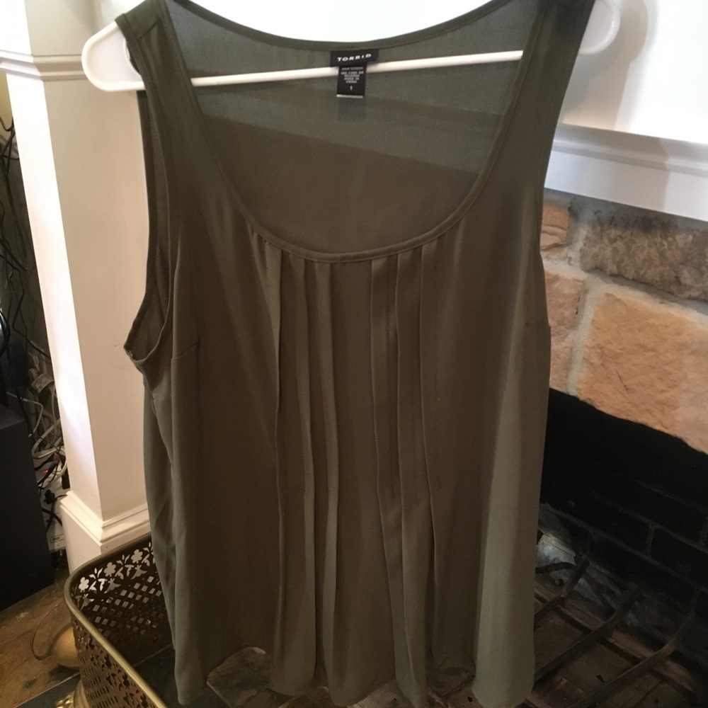 NWOT Torrid Olive Semi-Sheer Tank